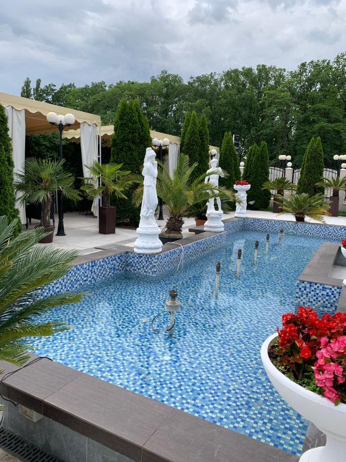 Hotel Laura Holiday Brăila Exteriér fotografie